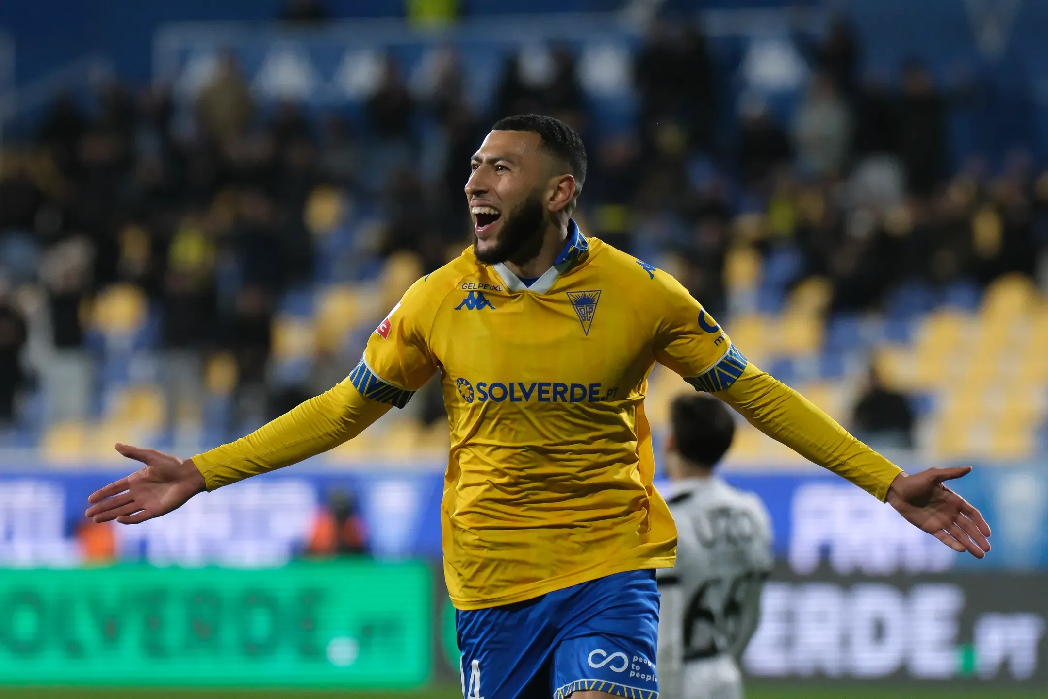 Begraoui a caminho da Lazio